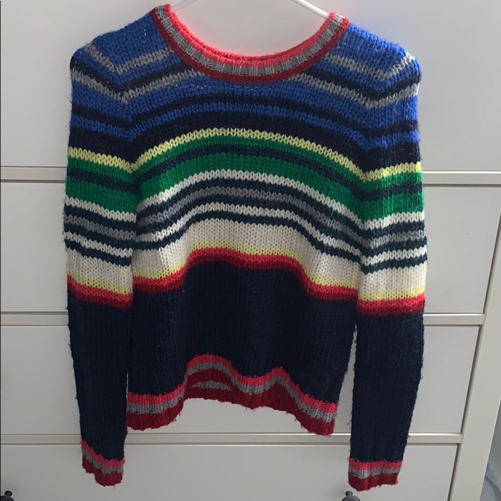 American Eagle Sweater